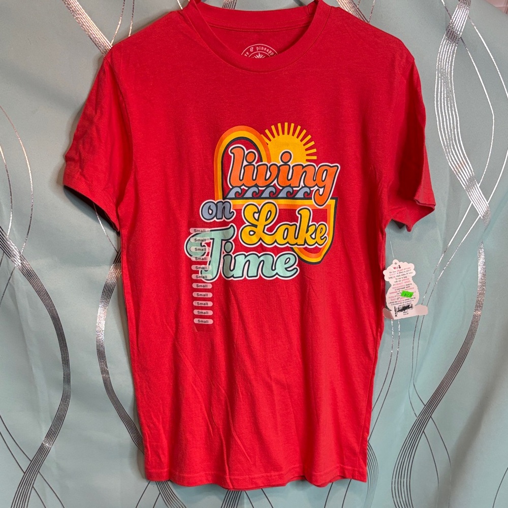 Red Graphic Tee - Short Sleeve
